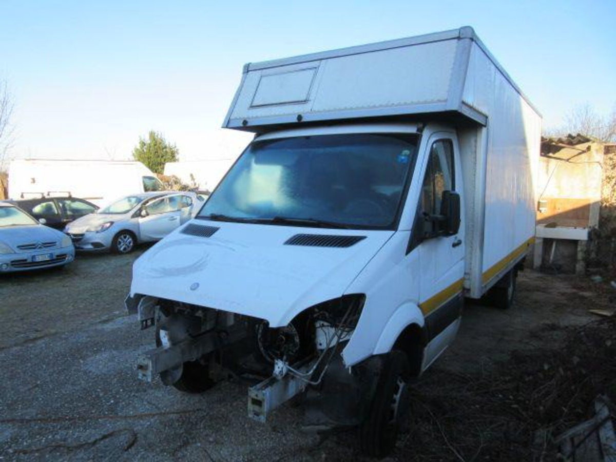 Mercedes-Benz Sprinter T43/35 416 CDI Cabinato (2)