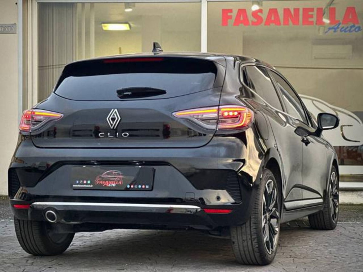 Renault Clio 1.0 tce Techno Gpl 100cv (13)