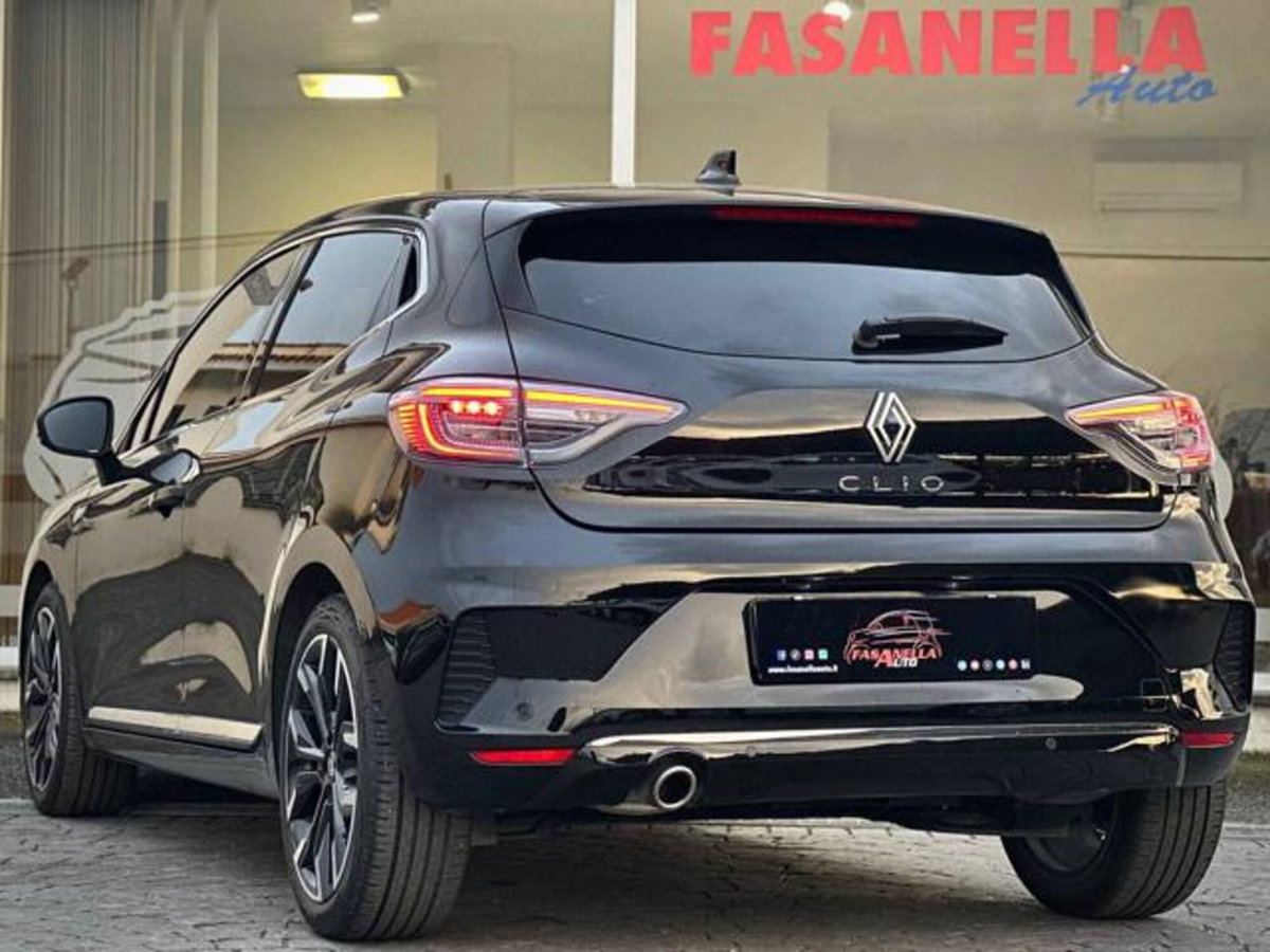 Renault Clio 1.0 tce Techno Gpl 100cv (9)