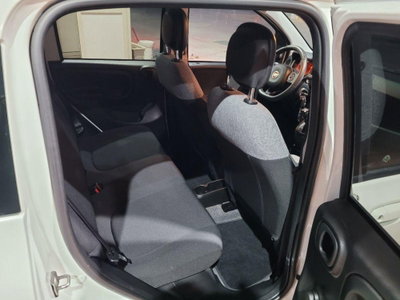 Fiat Panda 1.0 FireFly S&S Hybrid City Cross (11)
