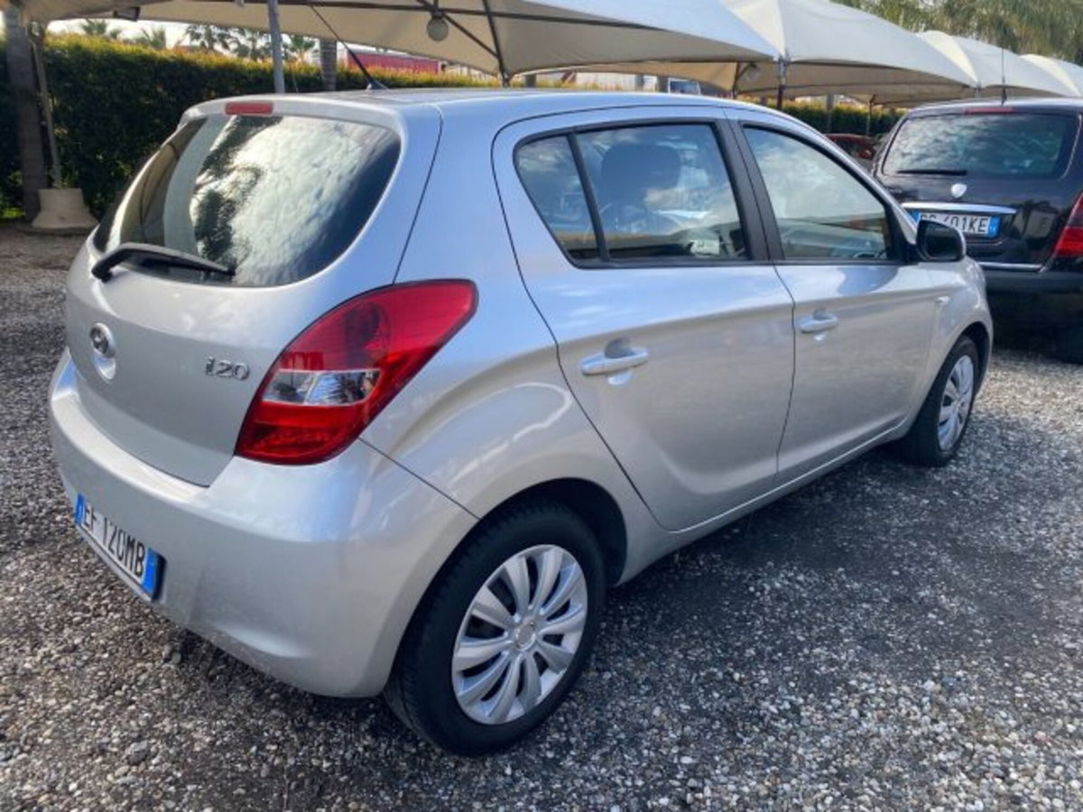 Hyundai i20 1.2 5p. Comfort (4)