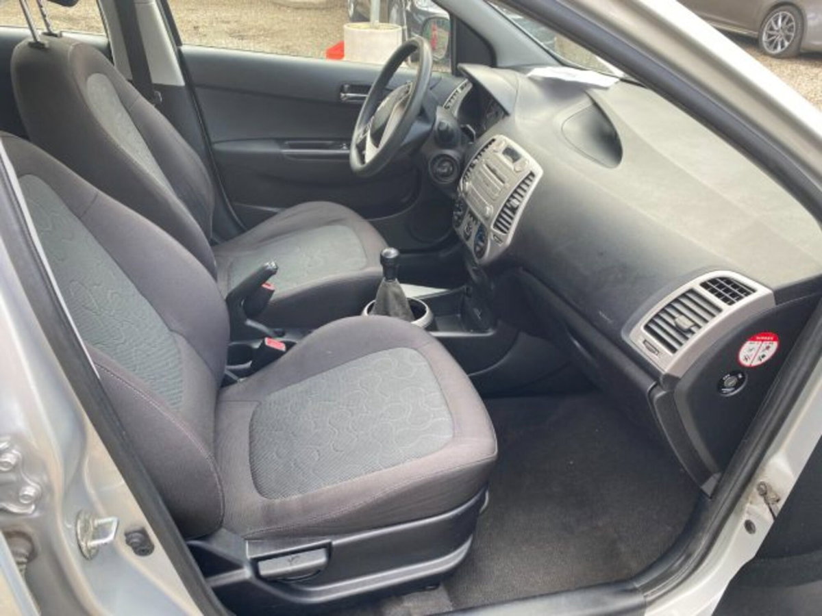 Hyundai i20 1.2 5p. Comfort (8)
