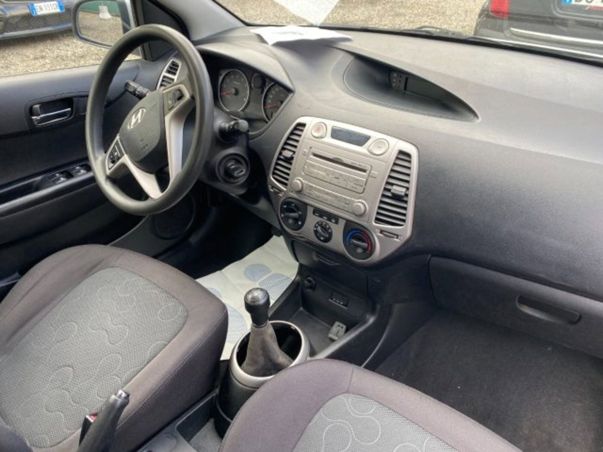Hyundai i20 1.2 5p. Comfort (9)