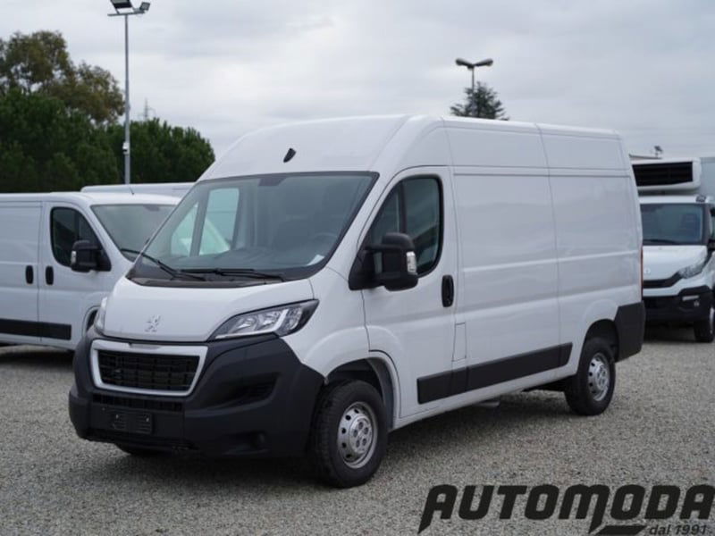 Peugeot Boxer Furgone 333 L2H2 2.2 bluehdi 140cv S&S