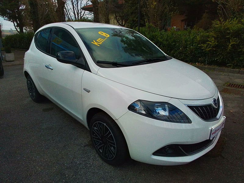 Lancia Ypsilon 1.0 FireFly 5 porte S&S Hybrid Gold Plus