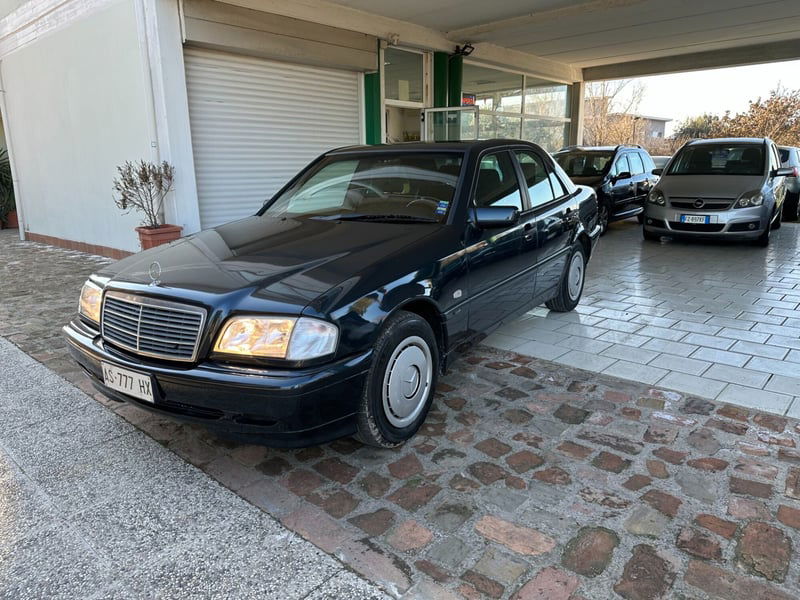 Mercedes-Benz Classe C 220 diesel cat Classic Special