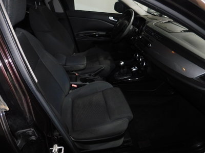 Alfa Romeo Giulietta 1.4 Turbo Distinctive Gpl 120cv E6 (14)