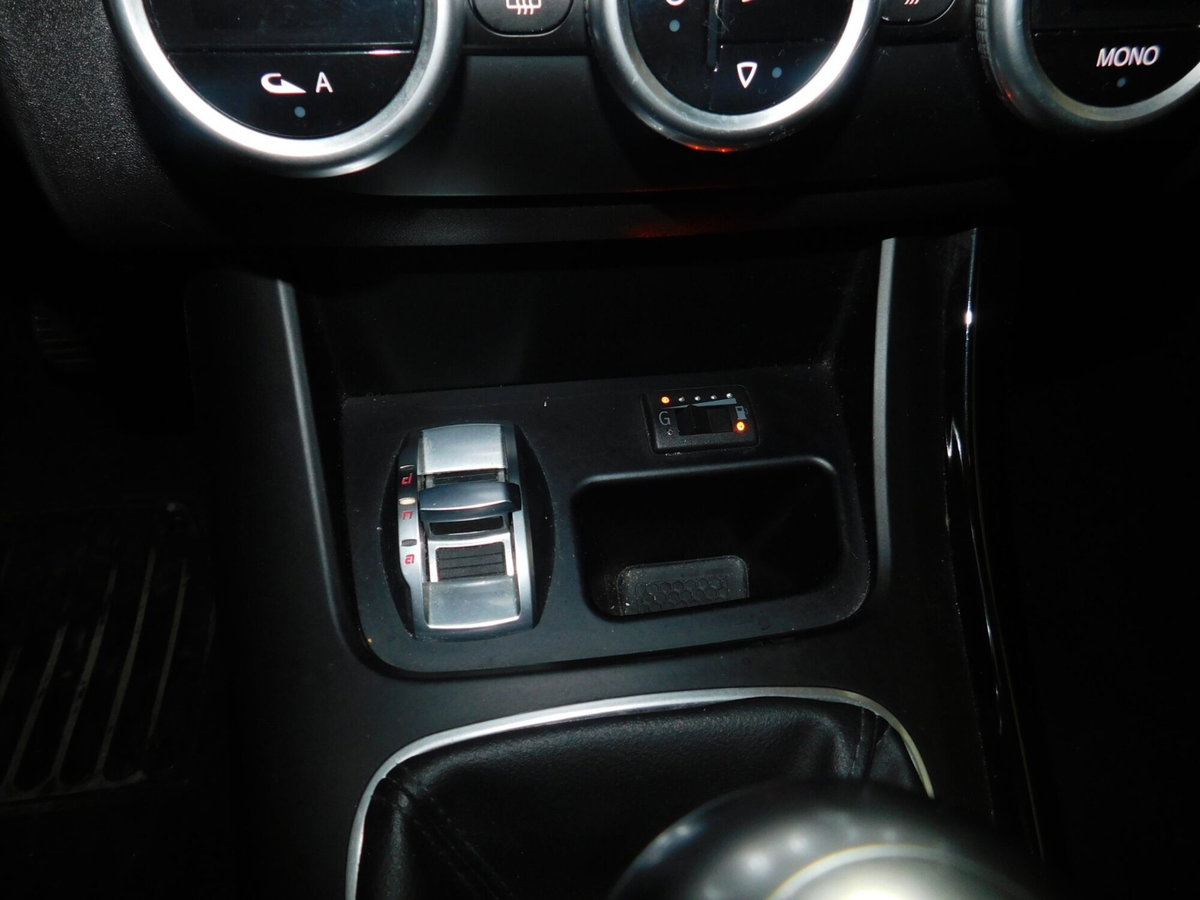 Alfa Romeo Giulietta 1.4 Turbo Distinctive Gpl 120cv E6 (8)