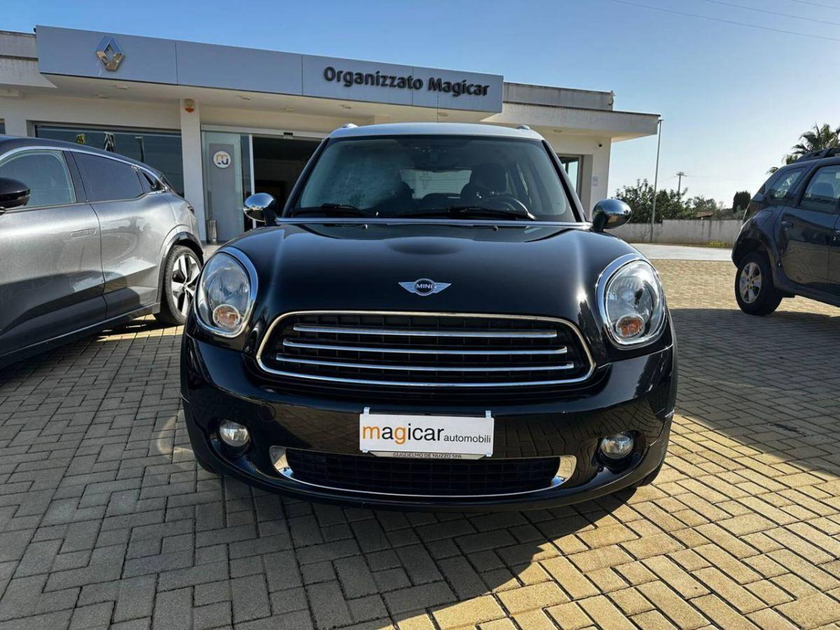 MINI Mini Countryman 2.0 Cooper D Countryman Automatica (2)