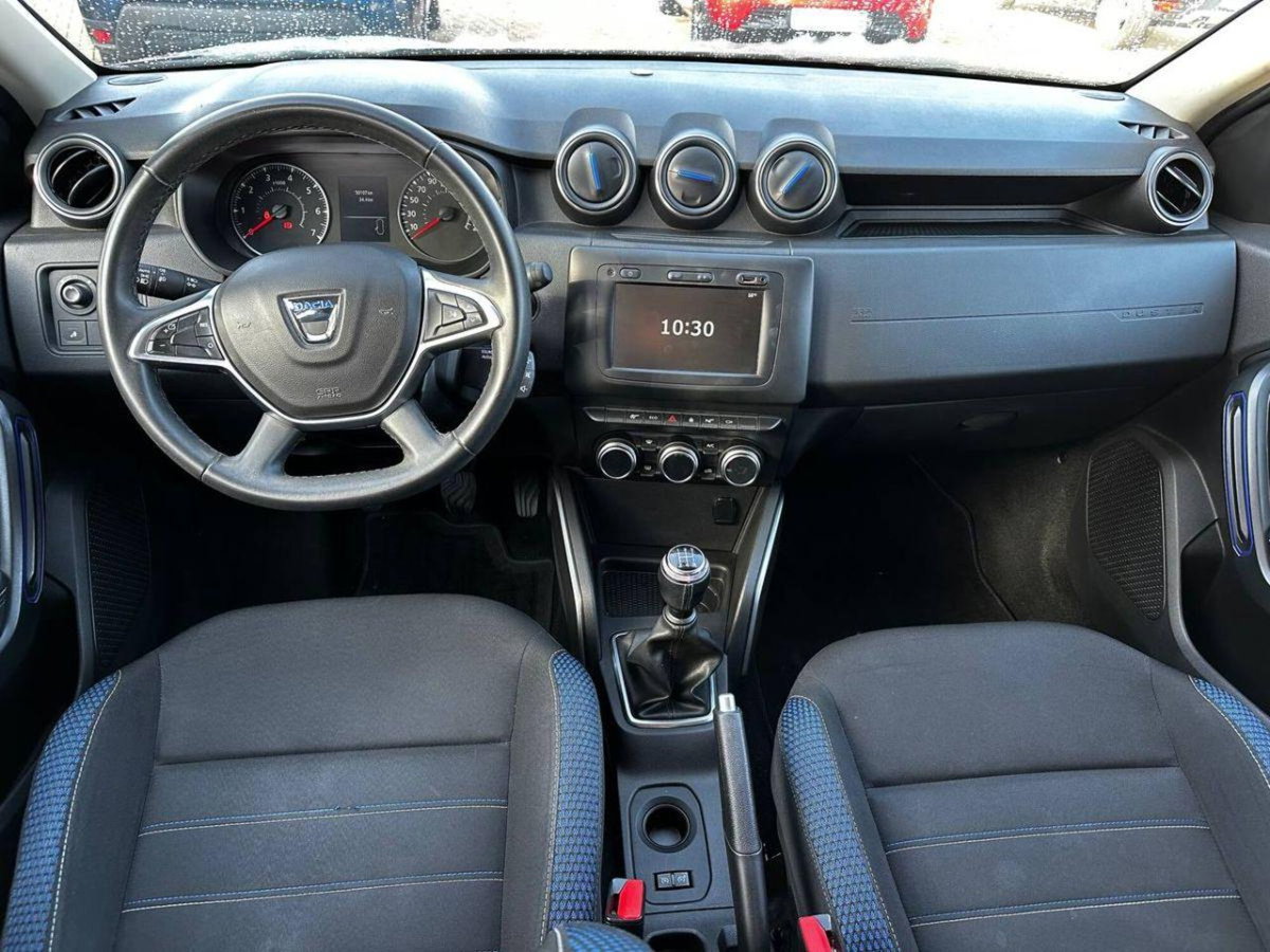 Dacia Duster 1.0 TCe 100 CV ECO-G 4x2 Essential (10)