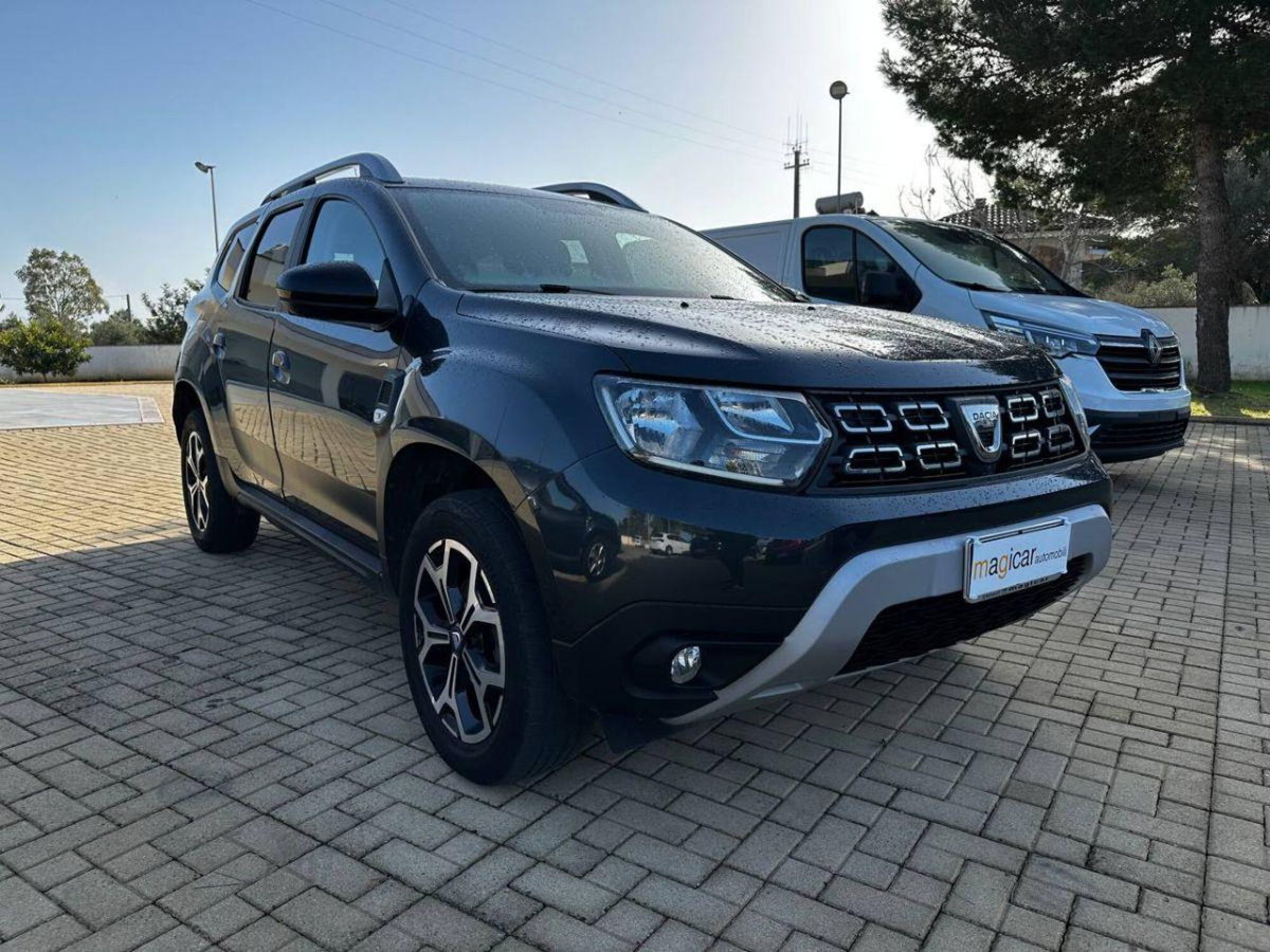 Dacia Duster 1.0 TCe 100 CV ECO-G 4x2 Essential (3)