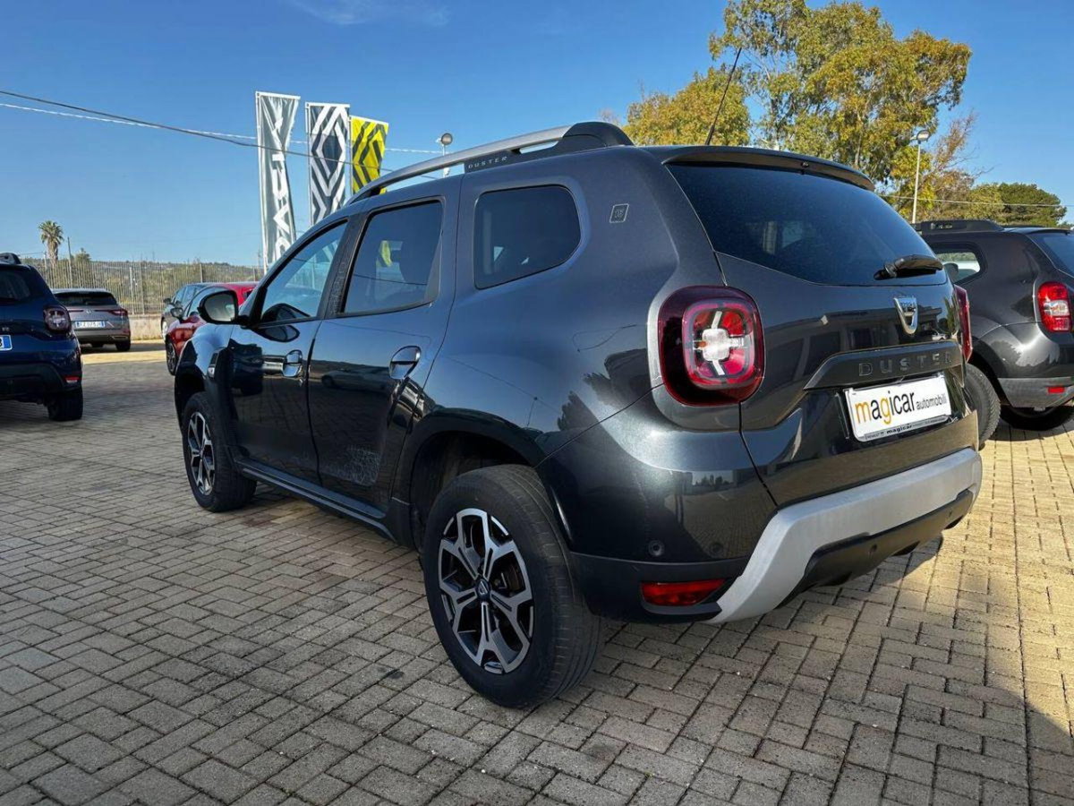 Dacia Duster 1.0 TCe 100 CV ECO-G 4x2 Essential (6)