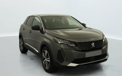 Peugeot 3008 1.2 hybrid Allure 145cv e-dcs6 usata