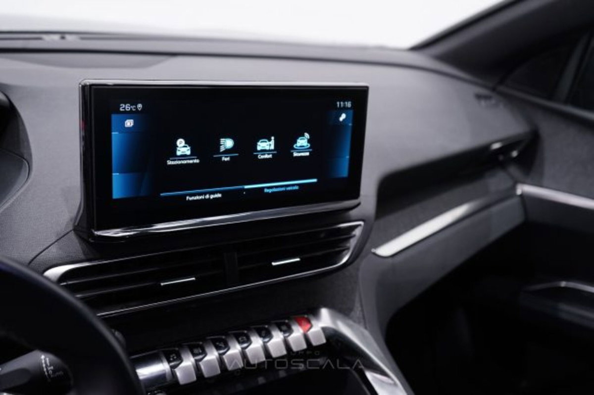 Peugeot 3008 PureTech Turbo 130 S&S Allure Pack (15)