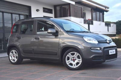 Fiat Panda 1.0 FireFly S&S Hybrid City Cross usata
