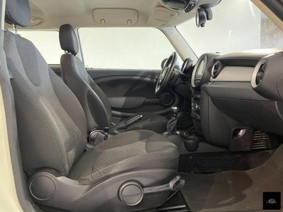 MINI Mini 1.6 16V One (55kW) (4)