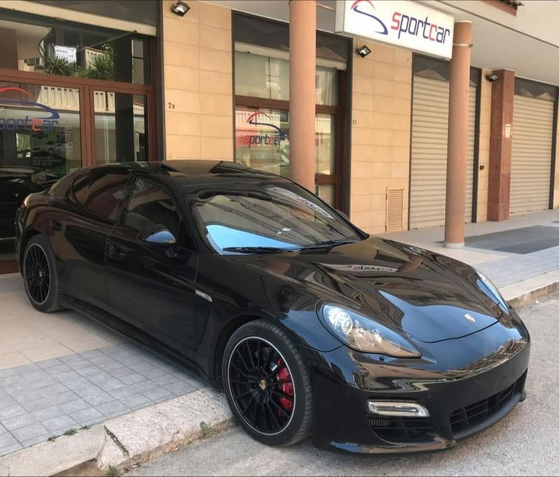 Porsche Panamera 4.8 Turbo S