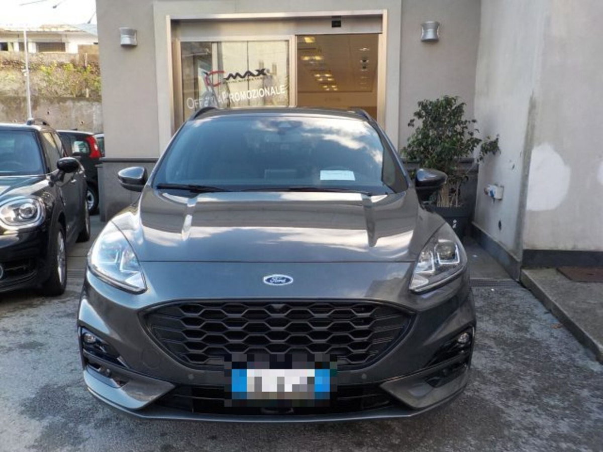 Ford Kuga 2.5 Full Hybrid 190 CV CVT 2WD Vignale (2)