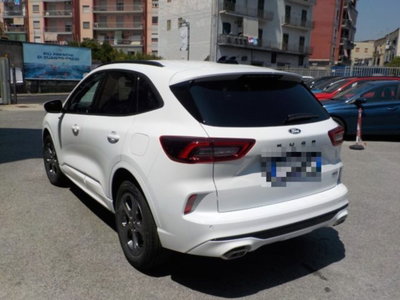 Ford Kuga 2.5 Full Hybrid 190 CV CVT 2WD Vignale (13)