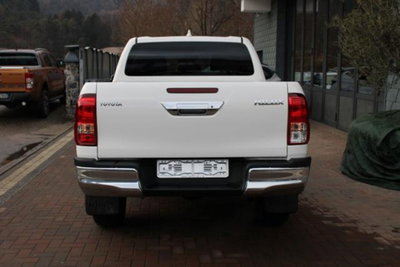 Toyota Hilux 2.D-4D 4WD porte Double Cab Comfort (6)