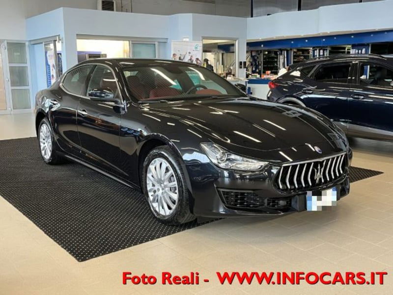 Maserati Ghibli Ghibli L4 330 CV MHEV Gransport