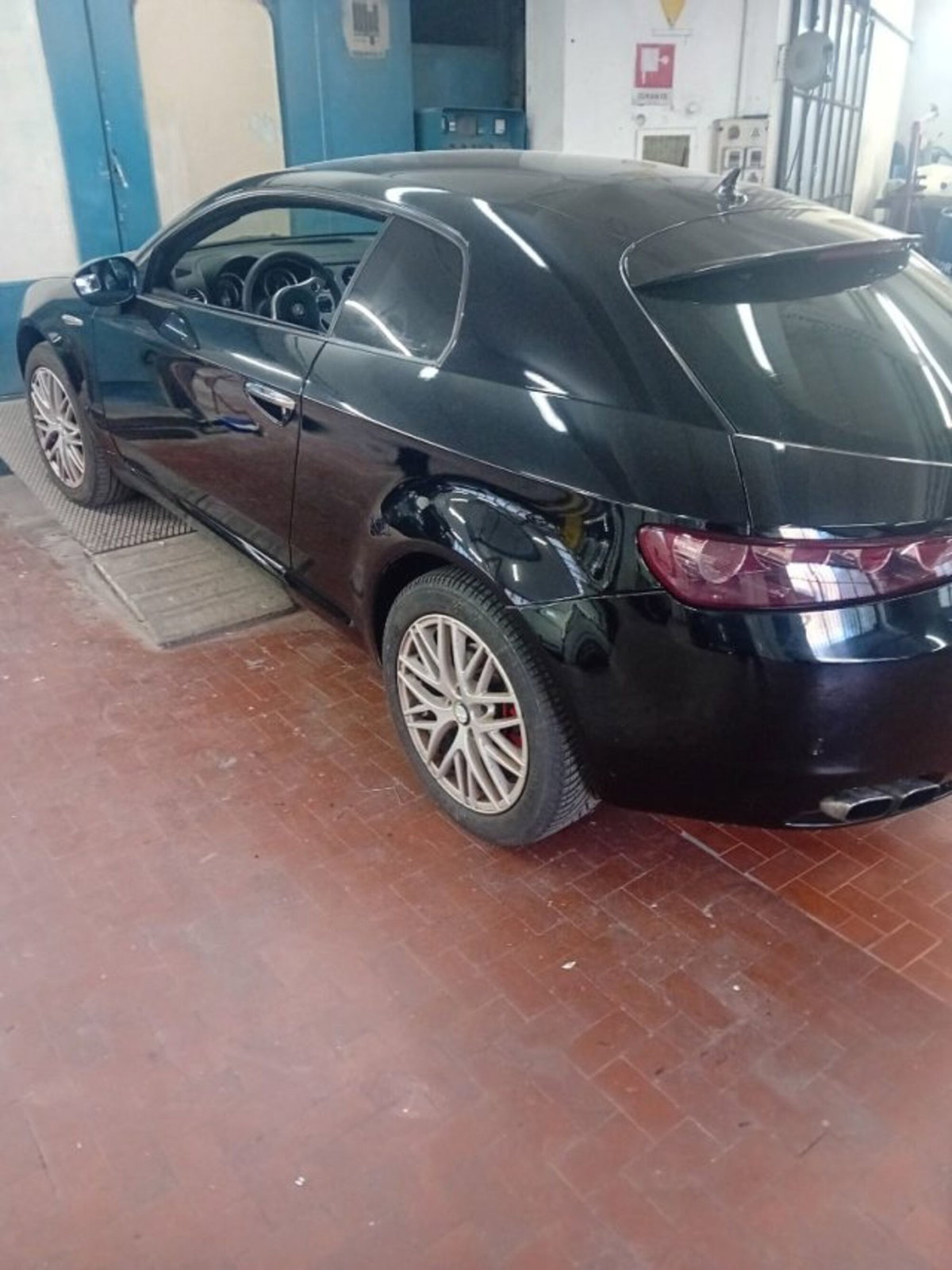 Alfa Romeo Brera 2.4 JTDm 20V 210CV (4)
