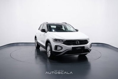 Volkswagen T-Roc 1.5 tsi Life dsg (8)