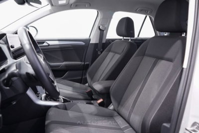 Volkswagen T-Roc 1.5 tsi Life dsg (10)