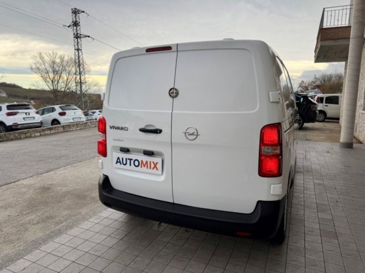 Opel Vivaro Furgone 1.5 Diesel 100CV S&S PL-TN M Furgone Enjoy (12)