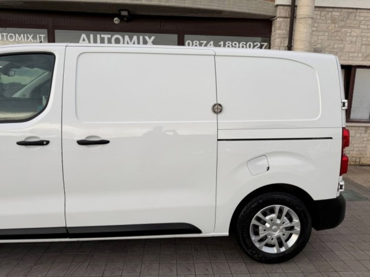 Opel Vivaro Furgone 1.5 Diesel 100CV S&S PL-TN M Furgone Enjoy (7)