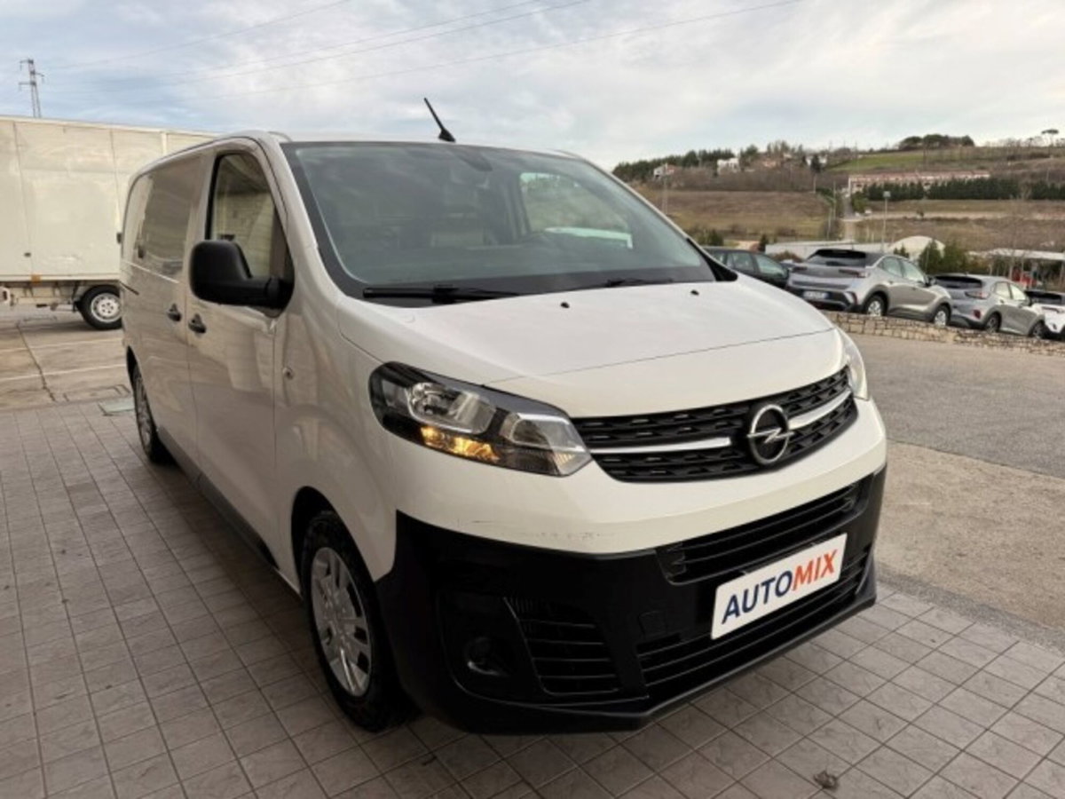 Opel Vivaro Furgone 1.5 Diesel 100CV S&S PL-TN M Furgone Enjoy (8)