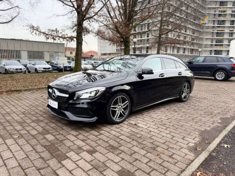Mercedes-Benz CLA Shooting Brake 200 d 4Matic Automatic Premium