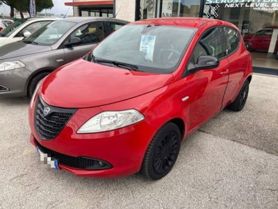 Lancia Ypsilon 1.2 69 CV 5 porte Elefantino usata