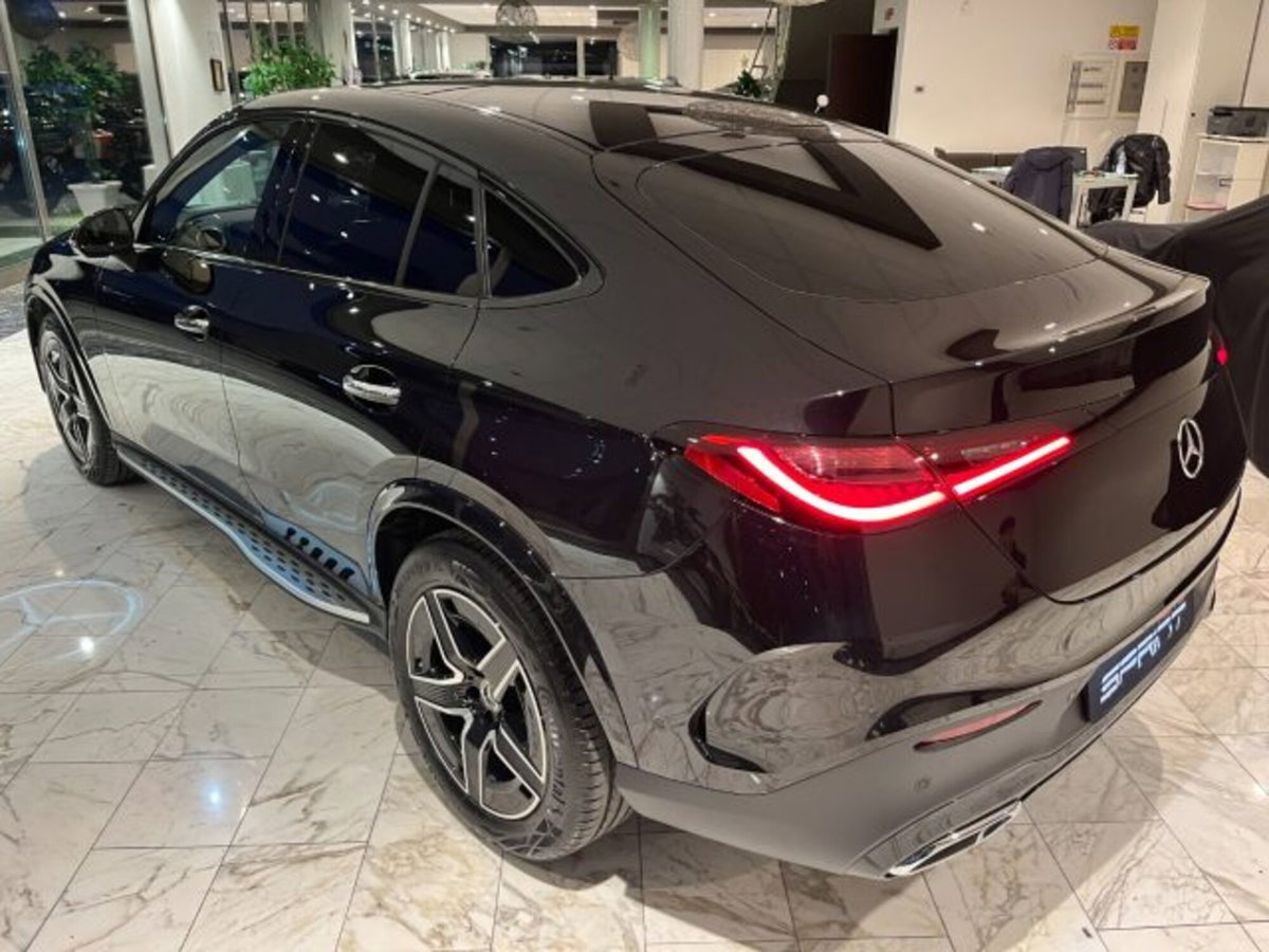 Mercedes-Benz GLC Coupé 220 d AMG Line Premium Plus 4matic auto (2)