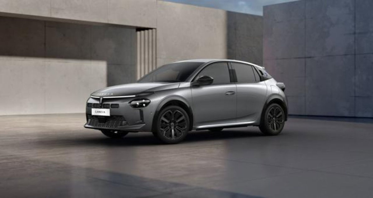 Lancia Ypsilon 1.2 mhev Edizione Limitata Cassina e-dct