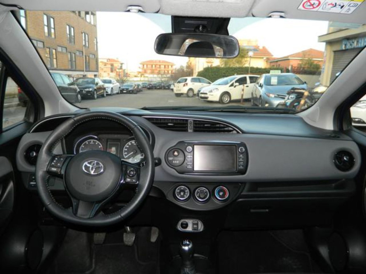 Toyota Yaris 1.0 72 CV 5 porte Active