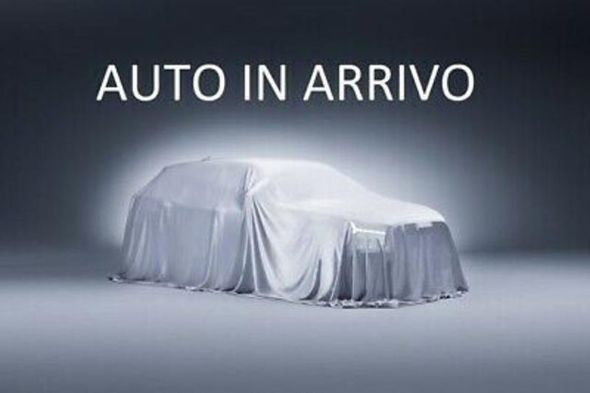 Toyota Yaris 1.0 72 CV 5 porte Active (8)