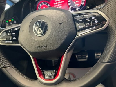 Volkswagen Golf 2.0 TSI GTI DSG (18)