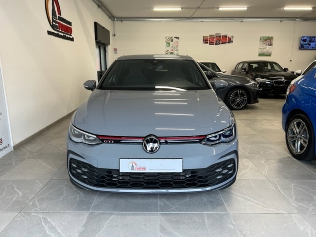 Volkswagen Golf 2.0 TSI GTI DSG (2)