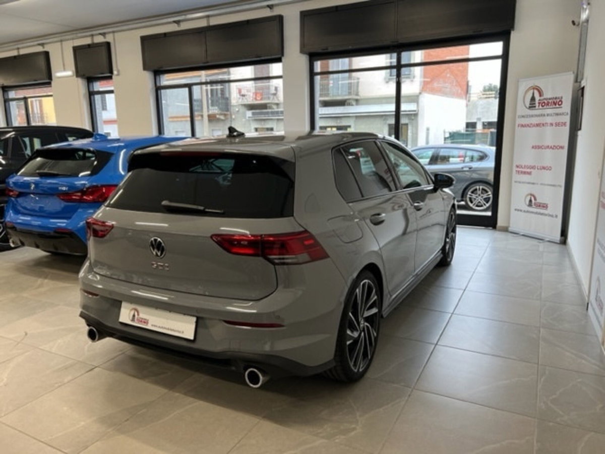 Volkswagen Golf 2.0 TSI GTI DSG (4)