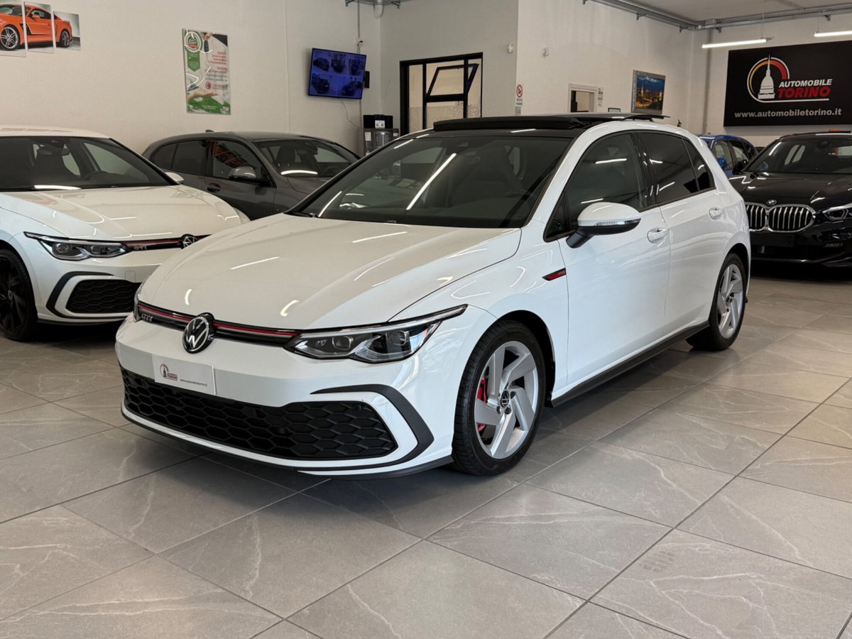 Volkswagen Golf 2.0 TSI GTI DSG