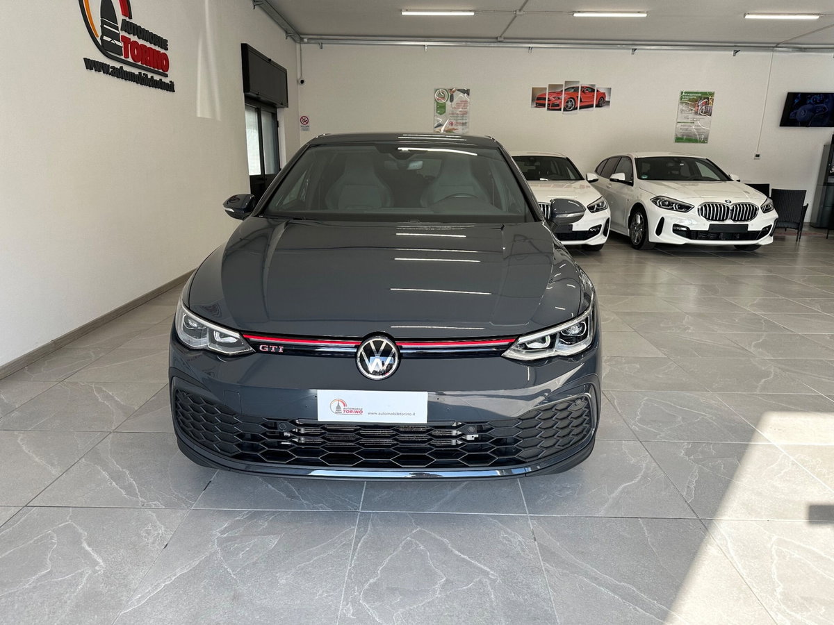 Volkswagen Golf 2.0 TSI GTI DSG (2)