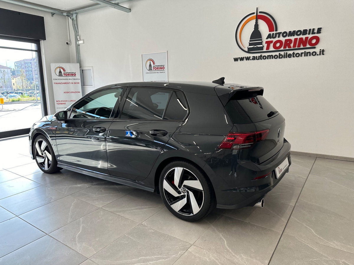 Volkswagen Golf 2.0 TSI GTI DSG (6)