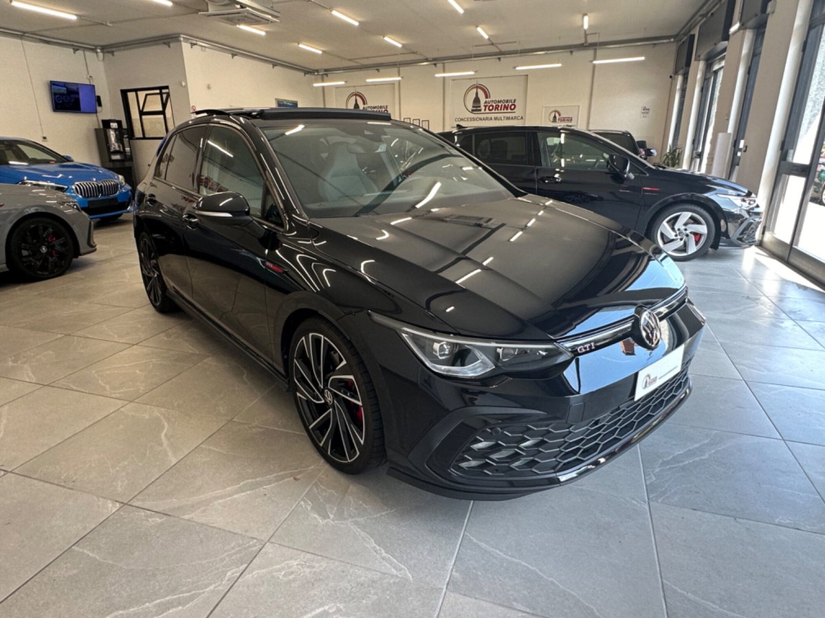 Volkswagen Golf 2.0 TSI GTI DSG (3)