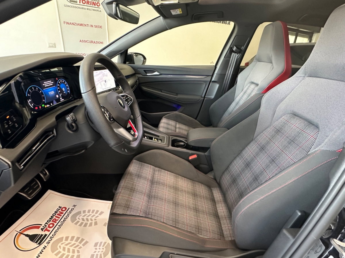 Volkswagen Golf 2.0 TSI GTI DSG (9)