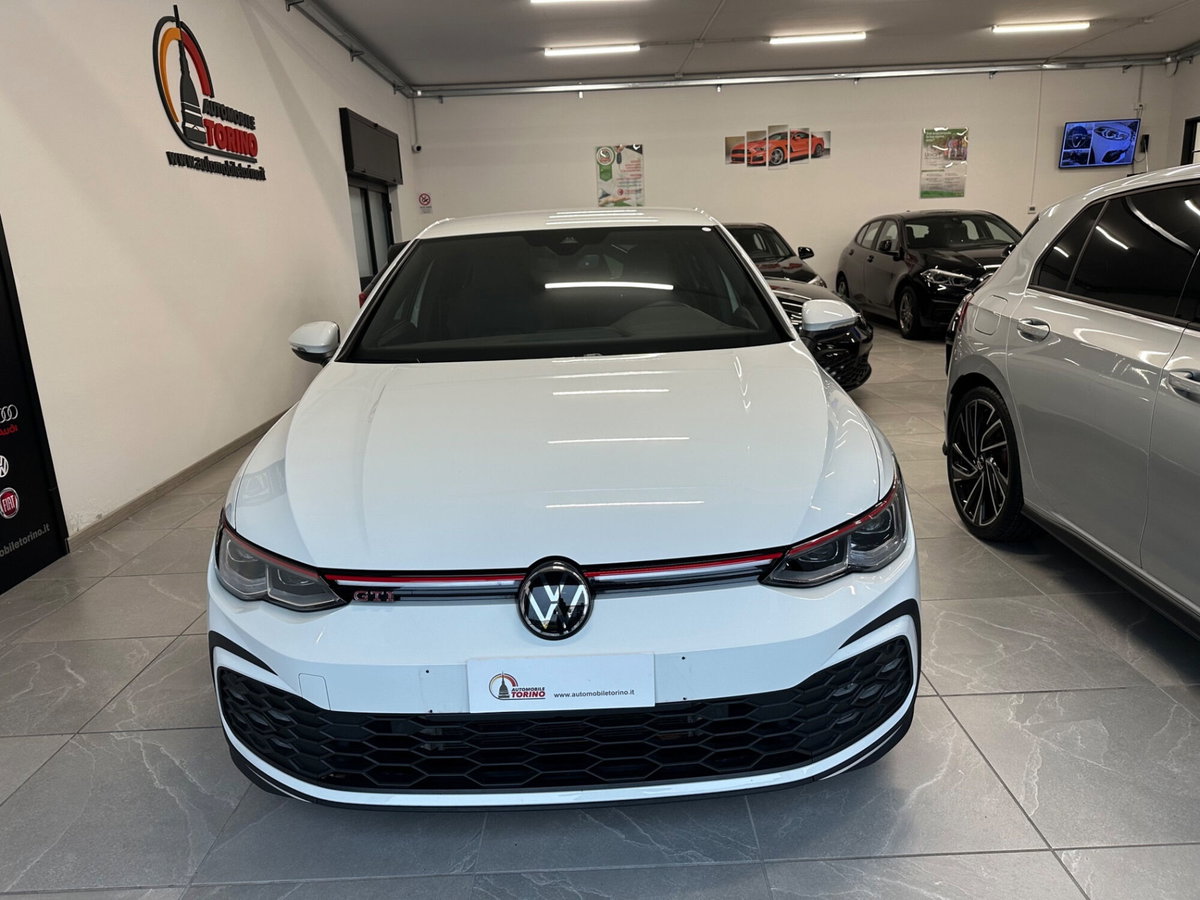 Volkswagen Golf 2.0 TSI GTI DSG (2)