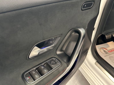 Mercedes-Benz Classe A 200 Automatic Premium (11)