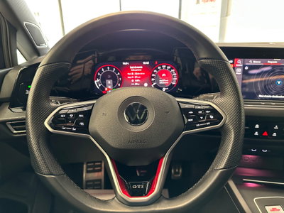 Volkswagen Golf 2.0 TSI GTI DSG (15)