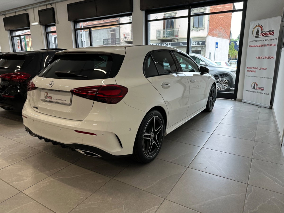 Mercedes-Benz Classe A 200 Automatic Premium (4)