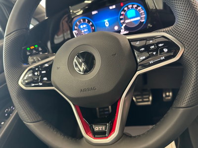 Volkswagen Golf 2.0 TSI GTI (18)